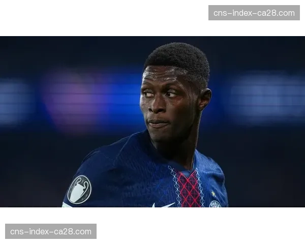 官方:巴黎圣日耳曼后卫努诺-门德斯恢复合练,有望月末复出 官方:巴黎圣日耳曼后卫努诺-门德斯恢复合练,有望月末复出